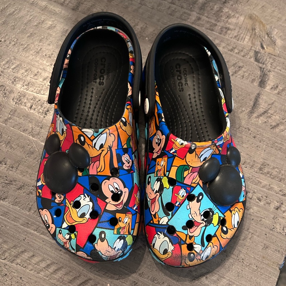 Crocs Kids' Mickey & Friends Classic Clog - Multicolor